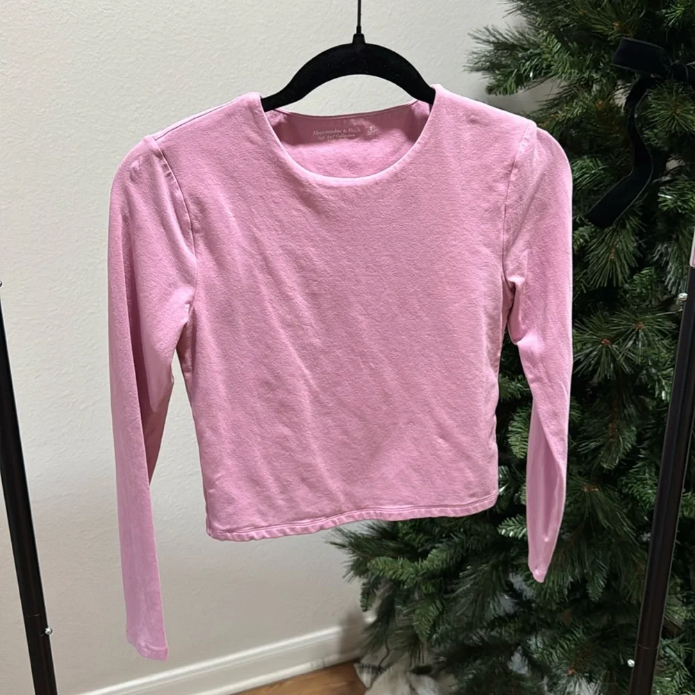 ABERCROMBIE & FITCH pink long sleeve - Picture 1 of 3